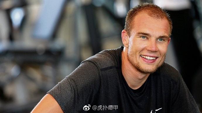 塞维利亚主场激战奥维耶多